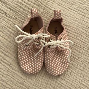 Piper Finn lace up oxfords size 6